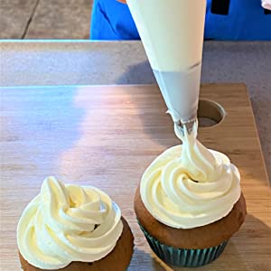 Biodegradable Pastry Piping Bags, Cake Decorating Bags, Baking Cookies Candy Supplies Kits, Icing Bags 12